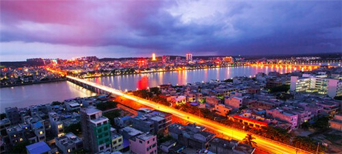 输入指令的小游戏（玩指令游戏）